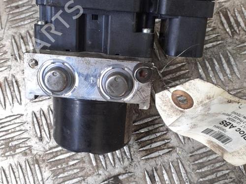 Used ABS pump RENAULT MEGANE III Grandtour (KZ0/1) 1.5 dCi (KZ1M, KZ1W, KZ0R) (106 hp) 24747556