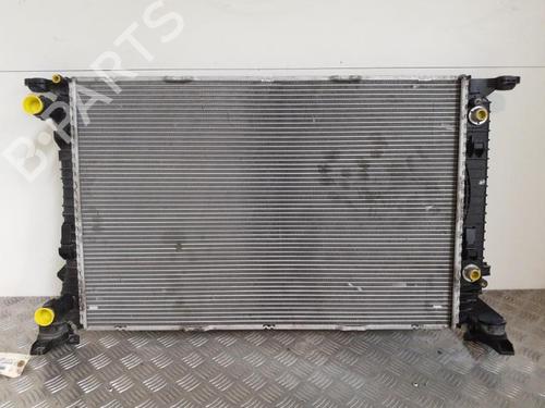 Radiateur à eau AUDI A4 B8 Avant (8K5) [2007-2017]  24761611