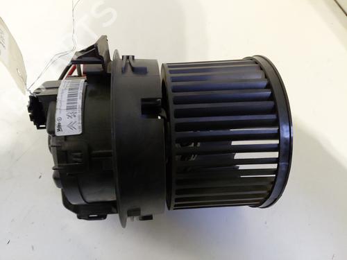 Used Heater blower motor Heater blower motor PEUGEOT 208 I (CA_, CC_) 1.2 VTI 82 (82 hp) 31601929 31601929