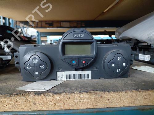 Commande Chauffage RENAULT SCÉNIC II (JM0/1_) 1.9 dCi (JM0G, JM12, JM1G, JM2C) (120 hp) 24769520