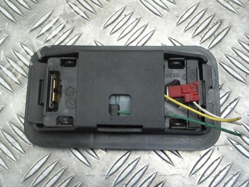 Used Interior roof light FIAT SCUDO Van (220_) 2.0 JTD (94 hp) 24740307