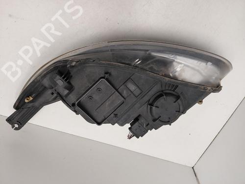 right-headlight-ford-focus-iii-turnier-2010-2011-2012-2013-2014-2015-2016-2017-2018-2019-2020-38485813 main image