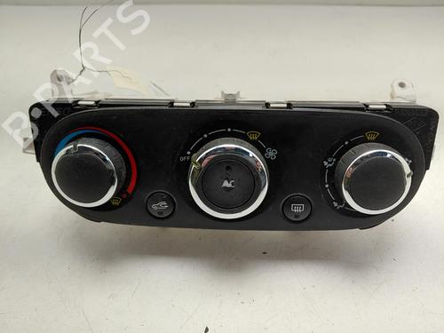 Used Climate control Climate control RENAULT CLIO IV (BH_) 1.5 dCi 90 (90 hp) 40123282 40123282