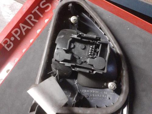Used Right tailgate light Right tailgate light RENAULT MEGANE I Classic (LA0/1_) 1.6 e (LA0F, LA0S) (90 hp) 24748026 24748026
