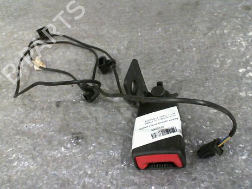 Used Seat buckle ALFA ROMEO MITO (955_) 1.3 MultiJet (955AXP1A, 955AYC1A) (95 hp) 24751793