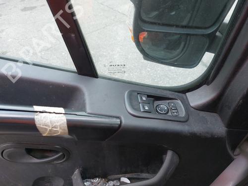 Right front window switch OPEL MOVANO B Van (X62) 2.3 CDTI FWD (FV) | BP38065935I26 - Image 41