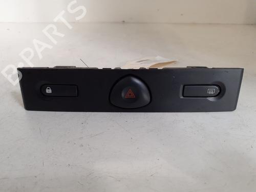 Used Warning switch RENAULT CLIO II (BB_, CB_) 1.5 dCi (B/CB07) (65 hp) 24764652