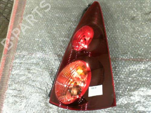 Used Right taillight PEUGEOT 107 (PM_, PN_) 1.0 (68 hp) 31200350
