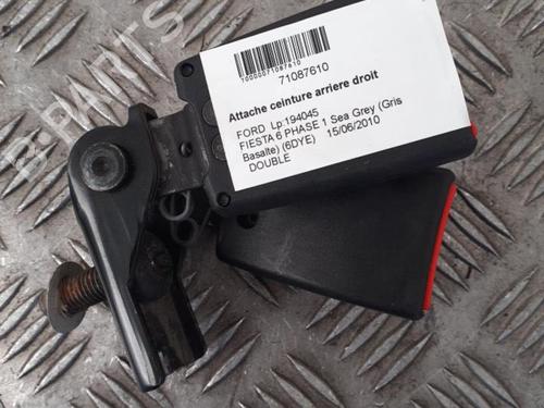 Used Seat buckle FORD FIESTA VI (CB1, CCN) 1.4 TDCi (68 hp) 24747460