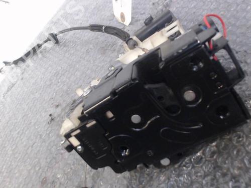 Front left lock VW PASSAT B5.5 (3B3) 1.9 TDI | BP24754295C98 - Image 2
