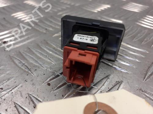 Used Warning switch Warning switch CITROËN JUMPY III Van (V_) 1.6 BlueHDi 95 (95 hp) 24751547 24751547