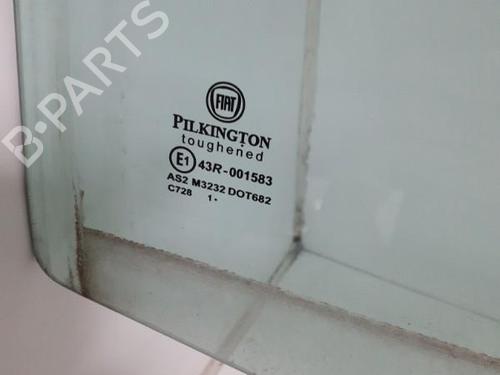 Used Front right door window FIAT 500 (312_) 1.2 (312AXA1A) (69 hp) 24761290