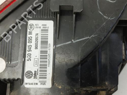left-taillight-vw-golf-vii-5g1-bq1-be1-be2-2012-2013-2014-2015-2016-2017-2018-2019-2020-2021-36440946 main image