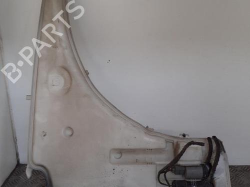 Used Windscreen washer tank BMW 1 (E81) 118 d (143 hp) 24757441