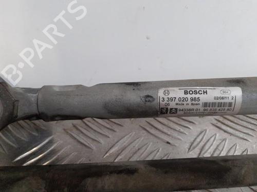 Used Front wiper motor PEUGEOT 308 CC (4B_) 2.0 HDi (163 hp) 24761059
