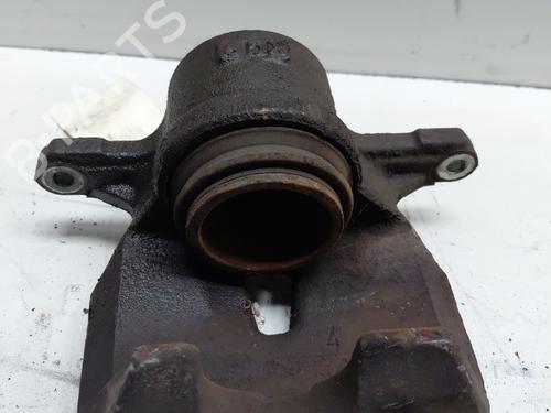 Right front brake caliper LEXUS IS II (_E2_) 220d (ALE20) | BP28572410M104 