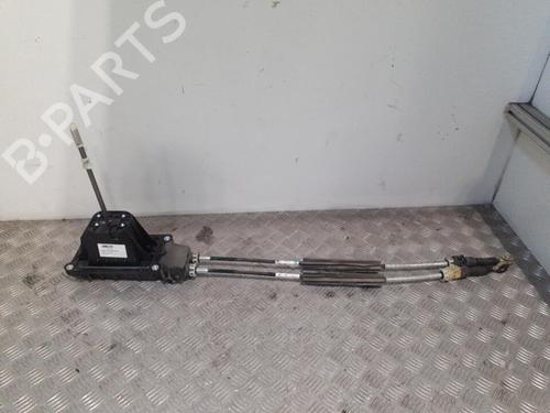 Used Gear lever RENAULT CLIO IV (BH_) 1.2 16V (73 hp) 24739577