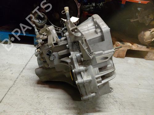 Gearbox RENAULT GRAND SCÉNIC II (JM0/1_) 1.9 dCi (JM0G, JM12, JM1G, JM2C) | BP24770956M3