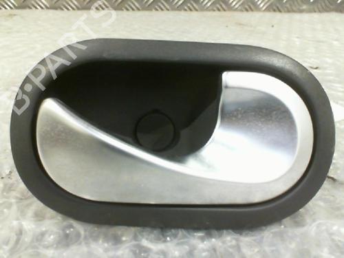 Used Rear right interior door handle RENAULT CLIO III (BR0/1, CR0/1) 1.5 dCi (BR17, CR17) (86 hp) 24762415