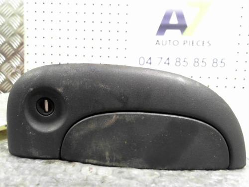 Used Front right exterior door handle RENAULT KANGOO (KC0/1_) 1.4 (KC0C, KC0H, KC0B, KC0M) (75 hp) 24752880