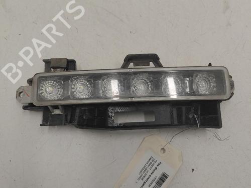 Used Left daytime light Left daytime light 38164815 38164815