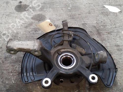 Used Right front steering knuckle Right front steering knuckle MERCEDES-BENZ B-CLASS Sports Tourer (W246, W242) B 200 CDI / d (246.208) (136 hp) 24767184 24767184