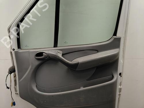 Used Right front door Right front door MERCEDES-BENZ SPRINTER 4-t Van (B904) 416 CDI (156 hp) 34234303 34234303