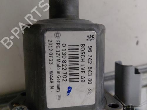 Rudehejsemekanisme Højre foran PEUGEOT 208 I (CA_, CC_) 1.2 VTI 82 | BP29251434C23 