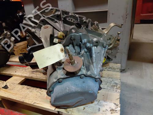 Used Gearbox Gearbox PEUGEOT 306 (7B, N3, N5) 1.9 SRDT (90 hp) 32110170 32110170