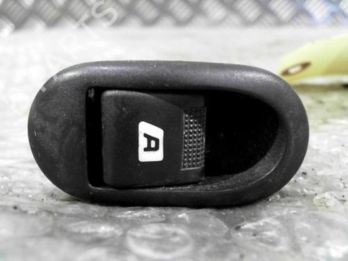 Used Right front window switch PEUGEOT 1007 (KM_) 1.4 HDi (68 hp) 24743720