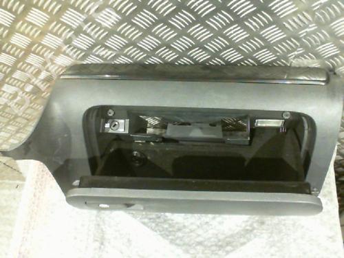 Used Glove box Glove box VW GOLF VI (5K1) 2.0 TDI (110 hp) 24745580 24745580