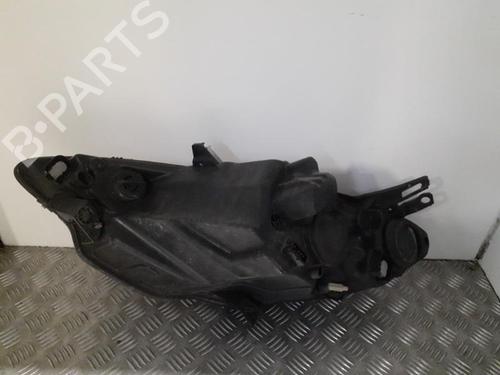 right-headlight-peugeot-1007-km_-2005-24742485 main image