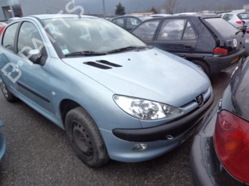 Pompa spryskiwacza PEUGEOT 206 Hatchback (2A/C) 1.4 HDi eco 70 | BP24739220E24 
