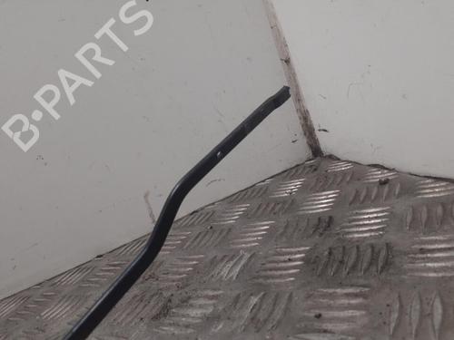 Used Front windshield wiper arm RENAULT MEGANE IV Hatchback (B9A/M/N_) 1.6 dCi 165 (163 hp) 24759408