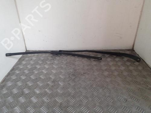 Front windshield wiper arm CITROËN C4 II (NC_) 1.6 HDi 110 | BP31200414C143