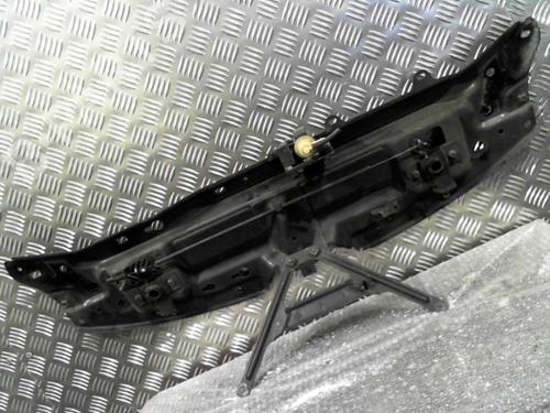 Tværbjælke Tværbjælke SAAB 9-3 (YS3F, E79, D79, D75) 1.9 TiD (150 hp) 24765642 24765642