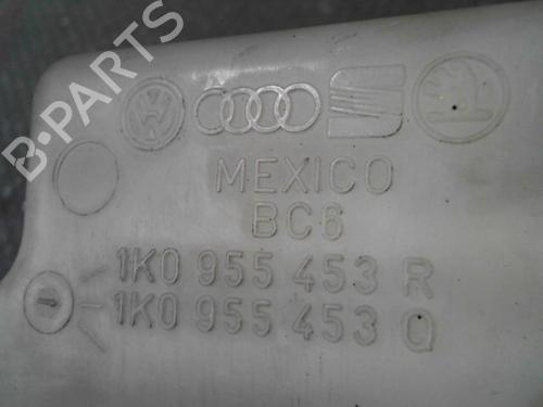 Used Windscreen washer tank VW JETTA III (1K2) 1.9 TDI (105 hp) 24745478