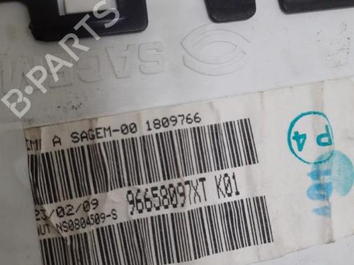 Used Display monitor Display monitor 24741636 24741636