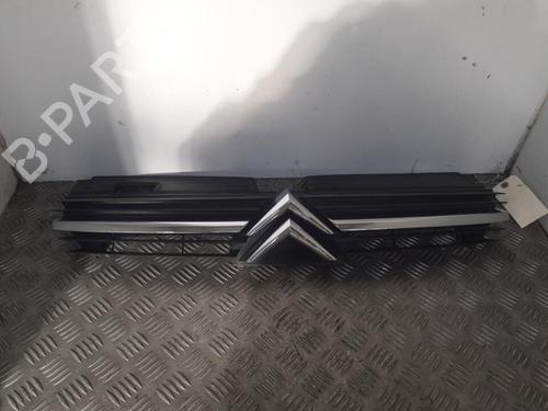 grille-citroen-c5-i-dc_-2001-2002-2003-2004-2005-24749338 main image