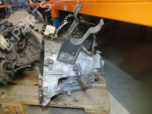 Used Gearbox Gearbox MITSUBISHI SPACE STAR MPV (DG_A) 1.9 DI-D (DG4A) (102 hp) 31910152 31910152