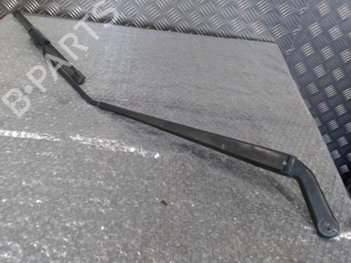 Used Front windshield wiper arm PEUGEOT 206 Hatchback (2A/C) 1.4 HDi eco 70 (68 hp) 24765189