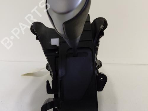 Używane Dźwignia zmiany biegów TOYOTA VERSO (_R2_) 1.8 (ZGR21_, ZGR21R) (147 hp) 30698660