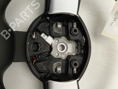 Steering wheel RENAULT TWINGO III (BCM_, BCA_) 1.0 SCe 70 (BCMB) | BP32308068C49 - Image 2