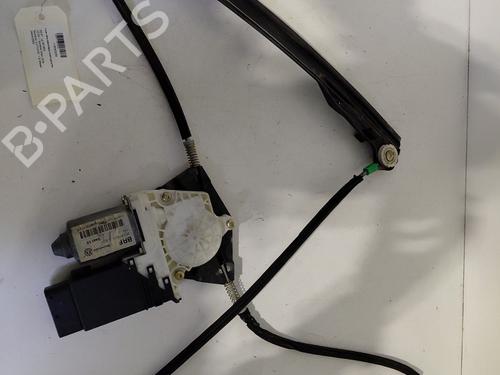 Rudehejsemekanisme ventre foran SEAT LEON (1M1) 1.9 TDI (110 hp) 31574348