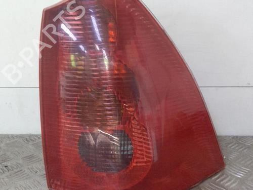 Used Right taillight PEUGEOT 307 Break (3E) 1.6 HDi (90 hp) 24739803