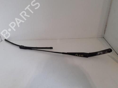Front windshield wiper arm AUDI A4 B8 Avant (8K5)  | BP24761452C143 