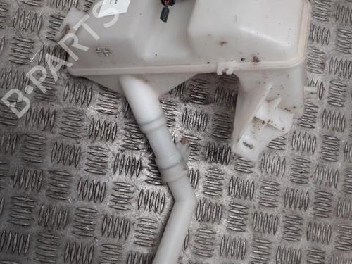 Used Windscreen washer tank RENAULT LATITUDE (L70_) 2.0 dCi 150 (L70H) (150 hp) 24756466