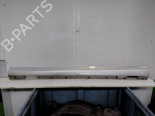 left-sideskirt-mercedes-benz-c-class-w204-2007-2008-2009-2010-2011-2012-2013-2014-2015-39905078 main image