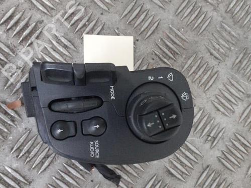 Used Steering column stalk Steering column stalk RENAULT CLIO III (BR0/1, CR0/1) 1.5 dCi (BR17, CR17) (86 hp) 24747499 24747499
