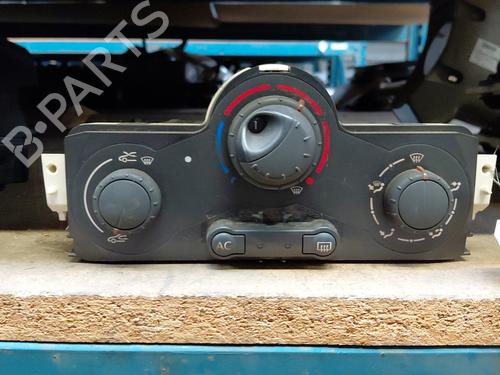 Commande Chauffage RENAULT MEGANE II (BM0/1_, CM0/1_) 1.5 dCi (BM0F, BM0T, BM2B, CM0F, CM0T) (82 hp) 24769526